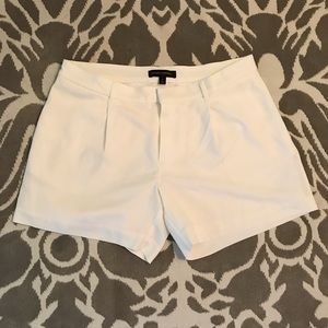 NWT - White Banana Republic Shorts